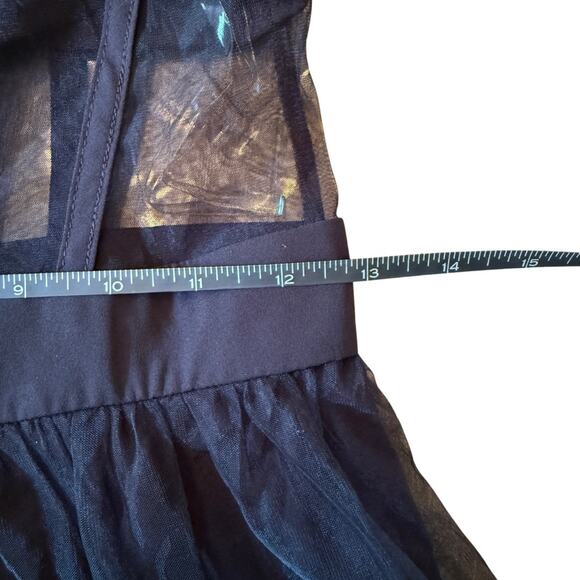 Showpo Black Maxi Dress - Picture 8 of 11